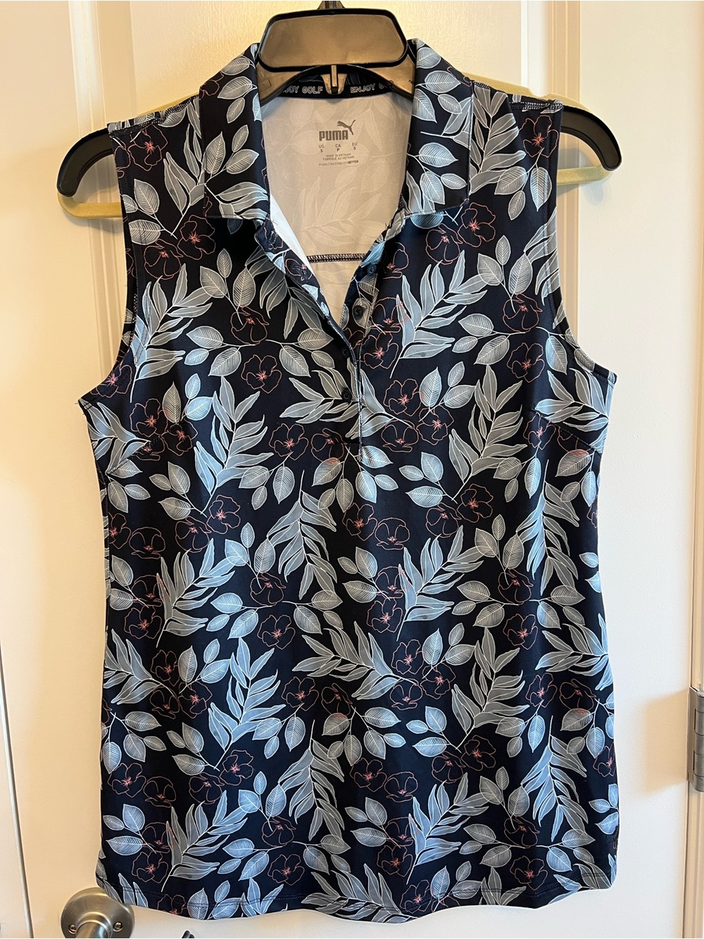 Women’s floral Puma golf tank